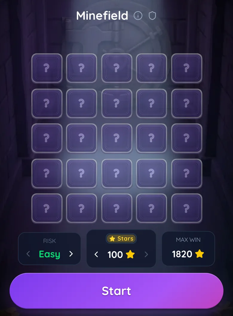 Gift Club Minefield screen: a 5 by 5 board of hidden tiles, the risk selector on Easy, a 100-Star stake, the maximum win and the Start button